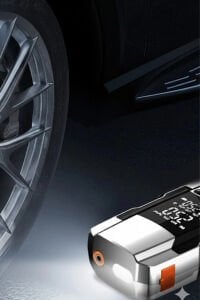 Akü Takviye Cihazı Lastik Hava Kompresörü Uyarı Işıklı ve Powerbanklı 4in1 12.000 mAh Akım Korumalı